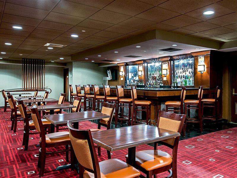 Hotel Crowne Plaza Newark Airport By Ihg Elizabeth Esterno foto