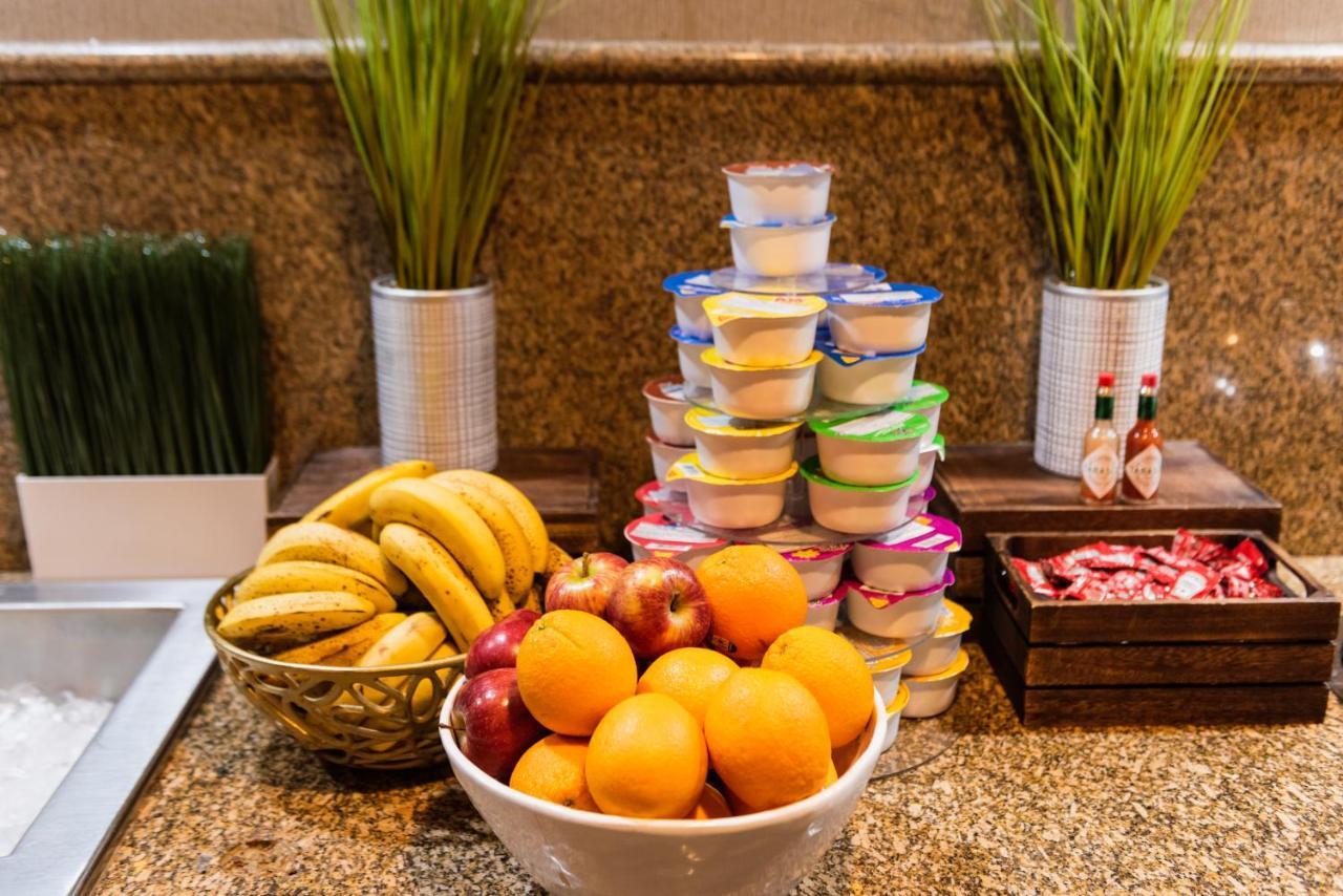 Hotel Crowne Plaza Newark Airport By Ihg Elizabeth Esterno foto