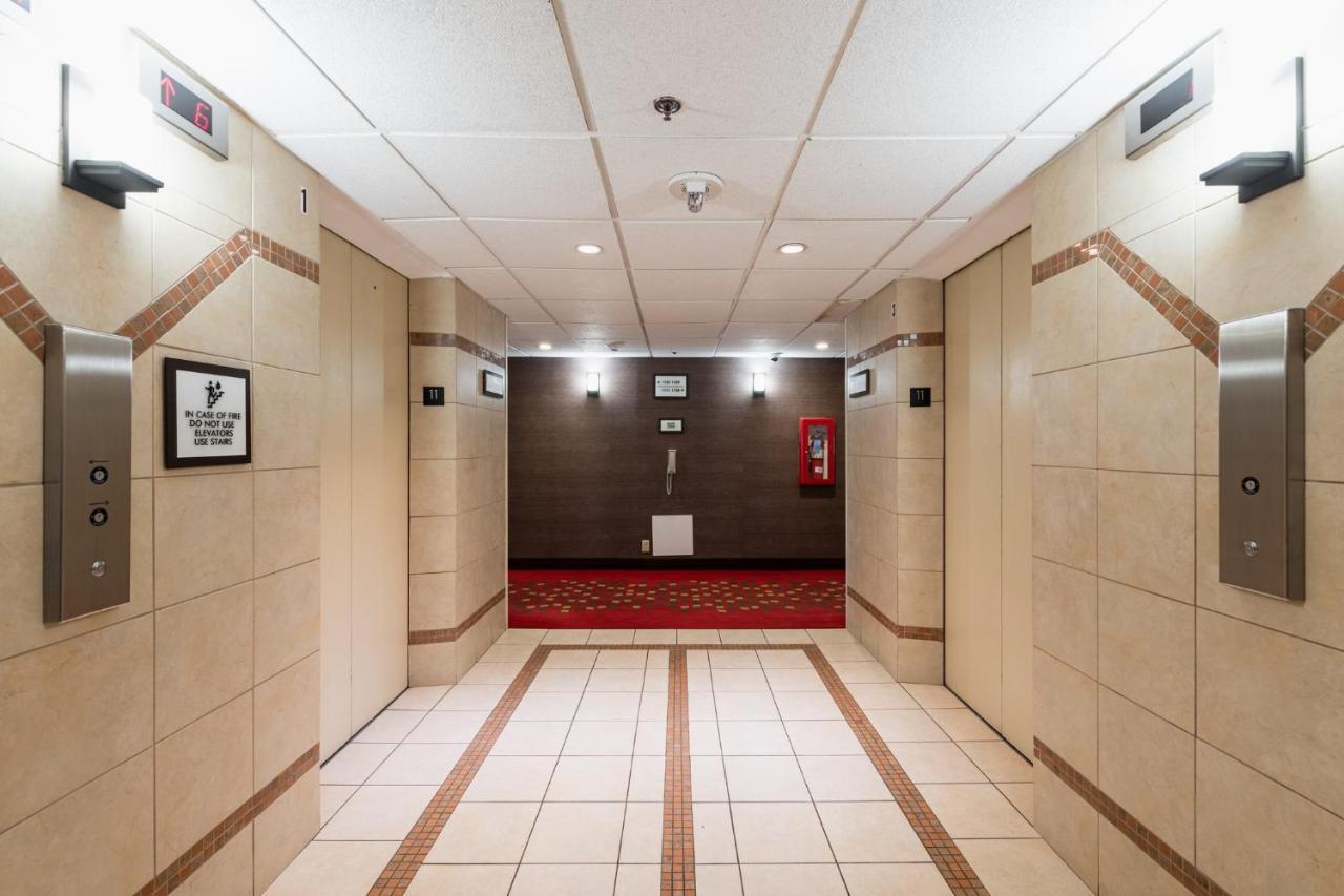 Hotel Crowne Plaza Newark Airport By Ihg Elizabeth Esterno foto