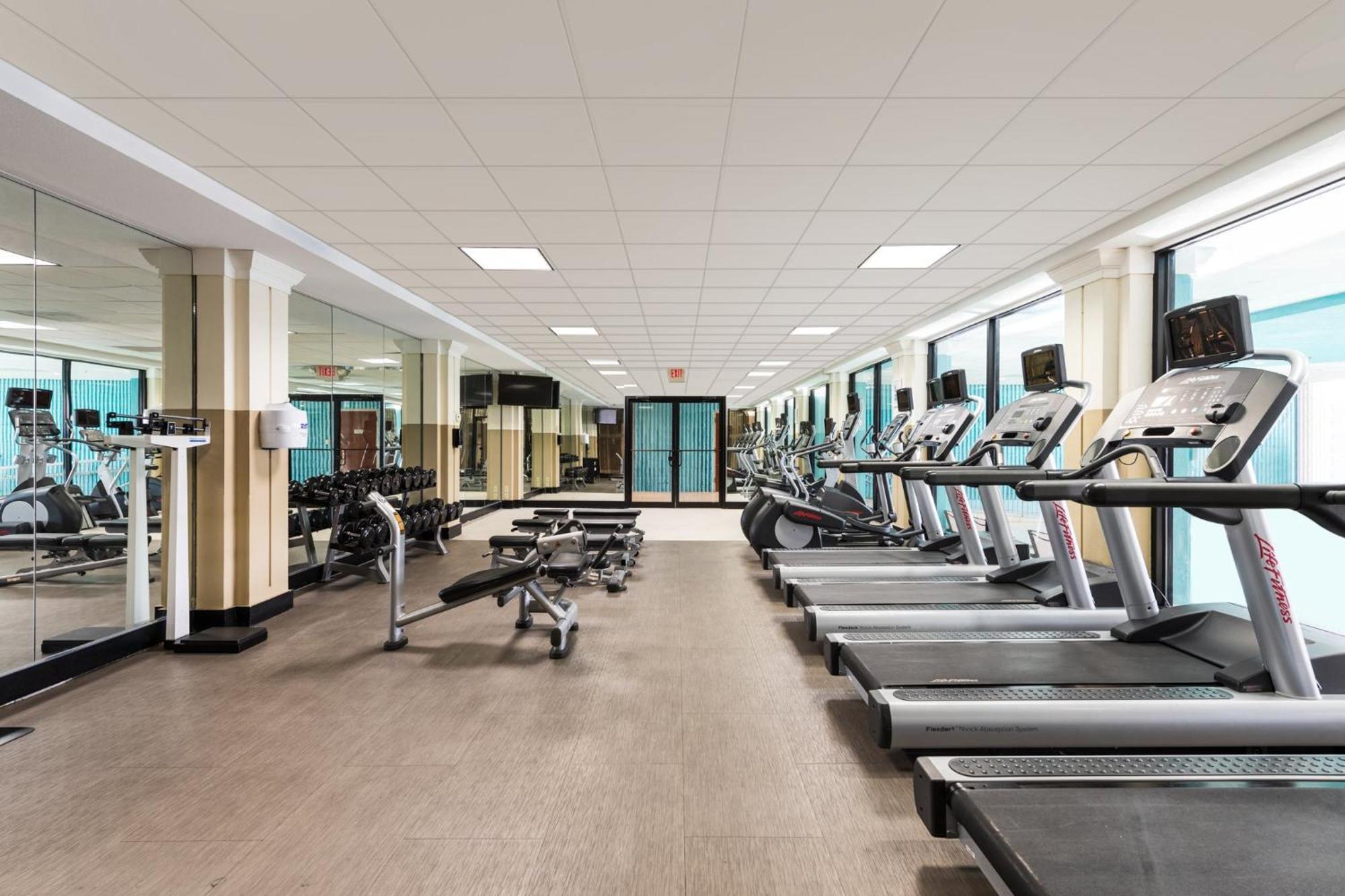 Hotel Crowne Plaza Newark Airport By Ihg Elizabeth Esterno foto